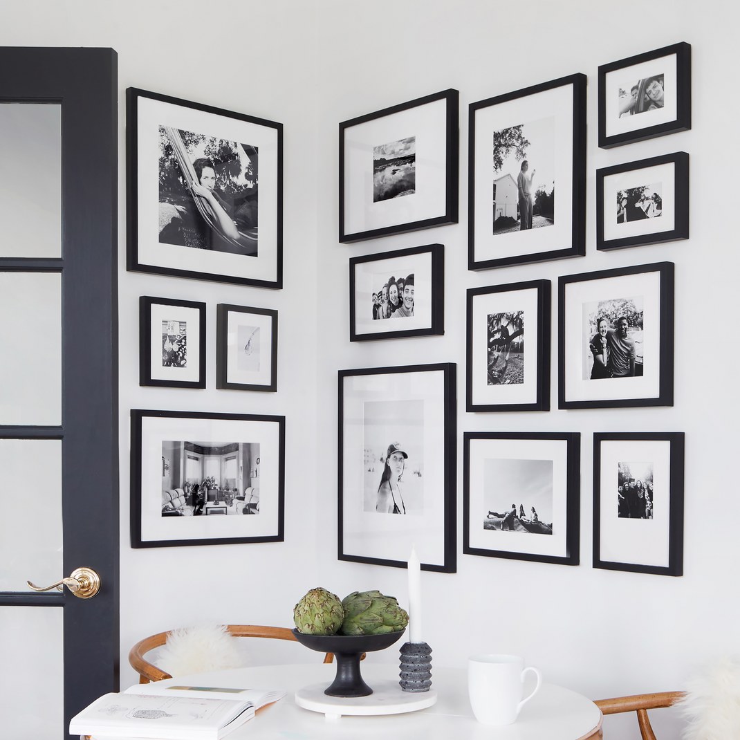 The Corner Gallery Wall Black