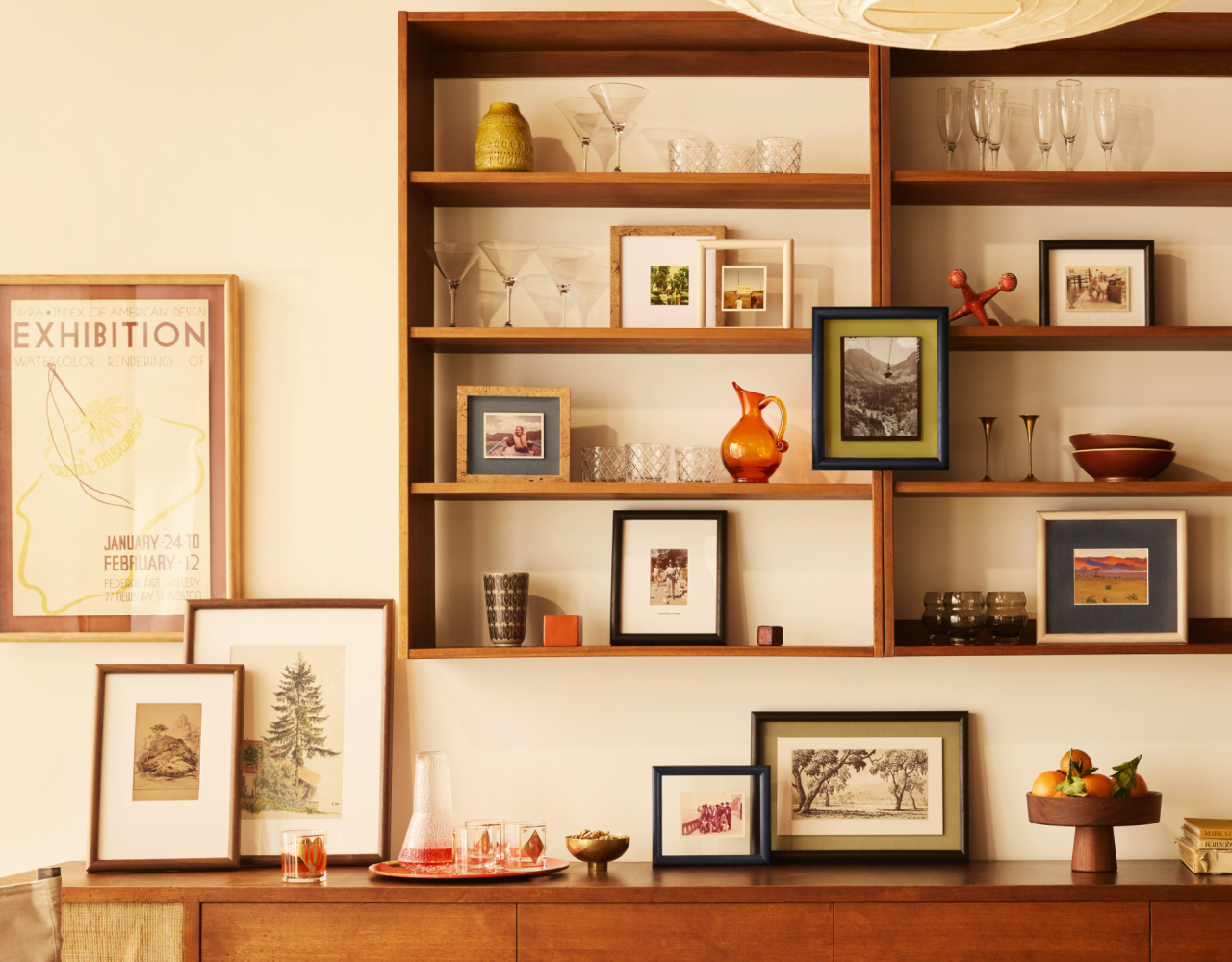70s Frame Texture 70s-Inspired Frames β Framebridge