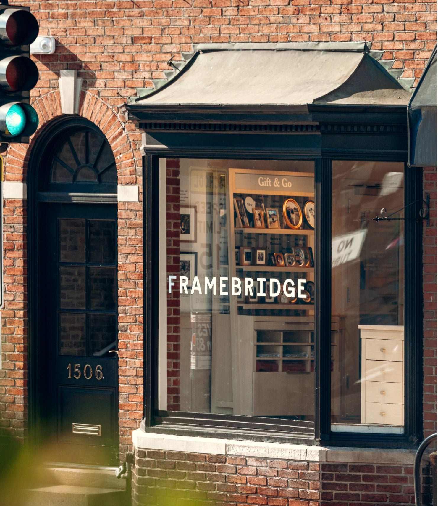 Framebridge | Gift and Go | Buy Online Pickup In Store