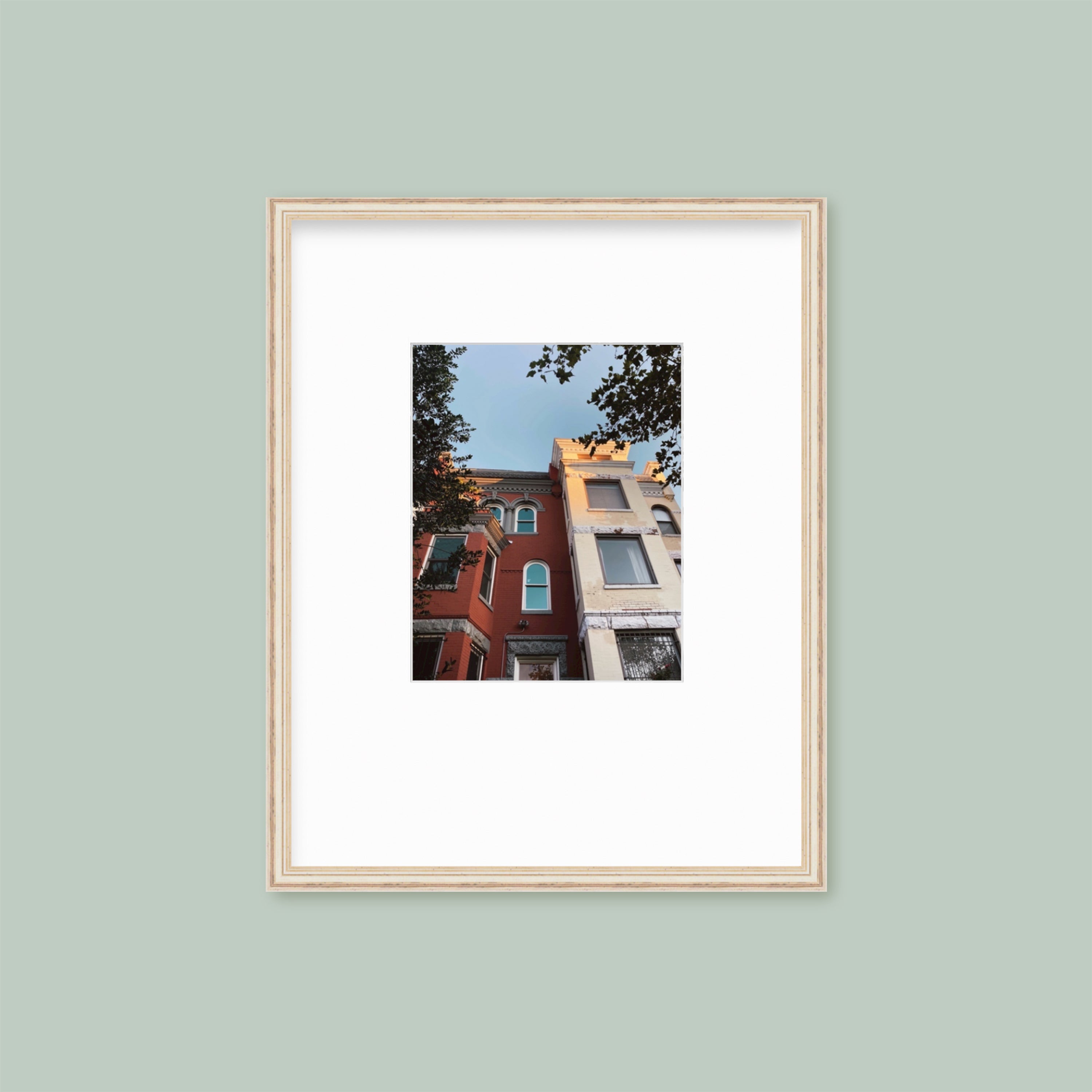 The Wide Grid: Single Frame