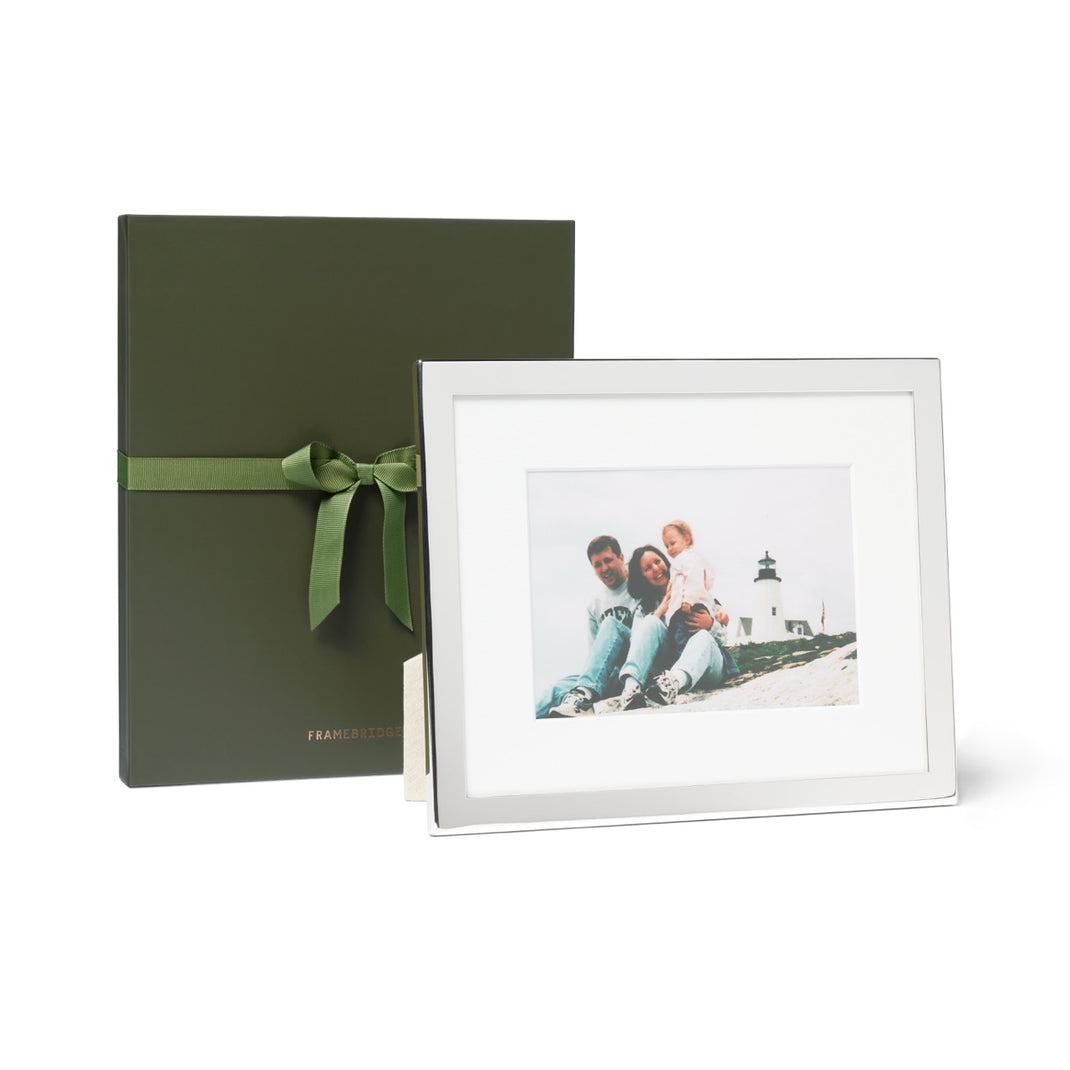Fine Metal Frame Silver Plated: 9x11