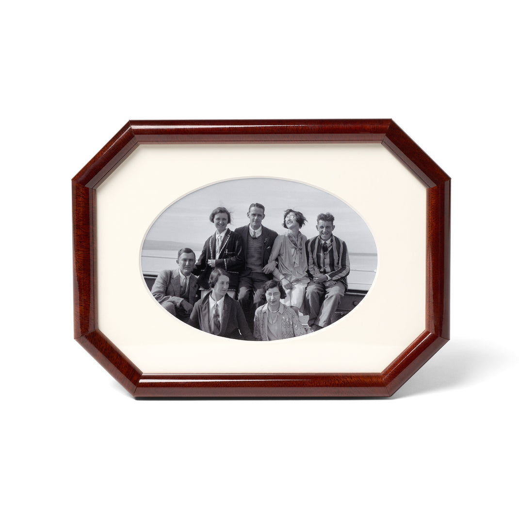 Lacquered Mahogany Octagonal Frame: 7x9