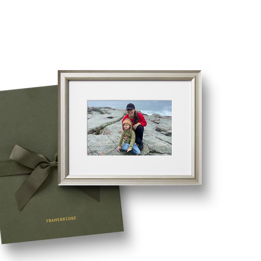 The Perfect Gift: 8x10 - Newport