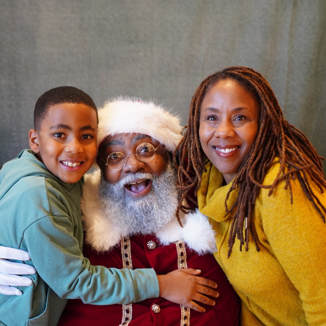 Santa Photos at Framebridge Union Market