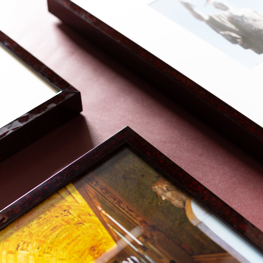 corners of deep burgundy glazed Rome frame